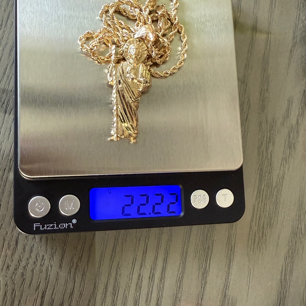 SOLD ๐ Gold Pendant Necklace - Picture 3 of 8